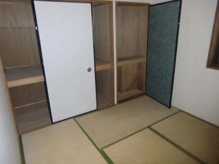 Other room space. Storage rich and the room also clean (* ^^) v