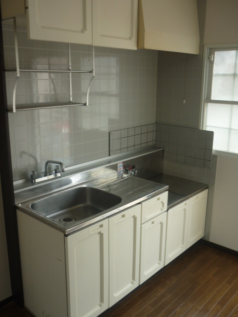 Kitchen. Stove installation type