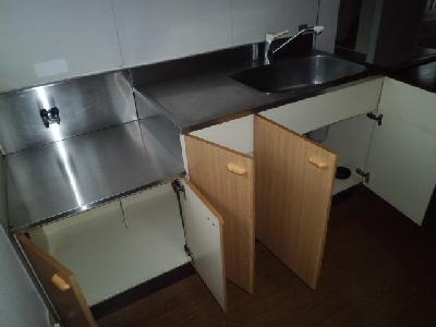 Kitchen. Gas stove installation Allowed ☆ Flow is also wide