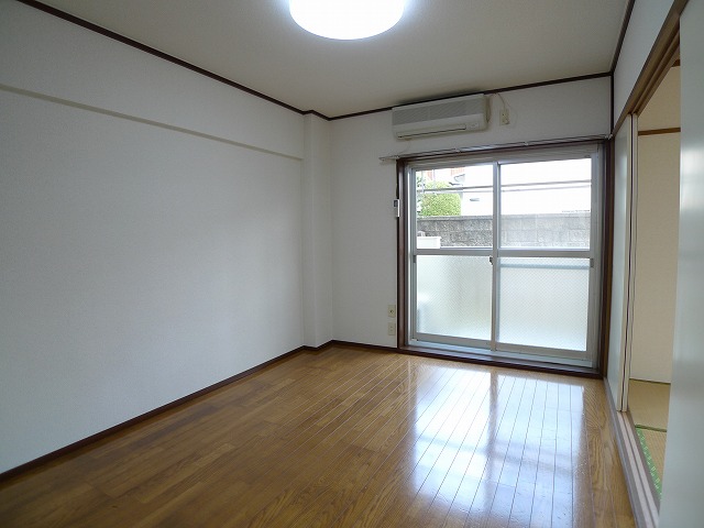 Other room space