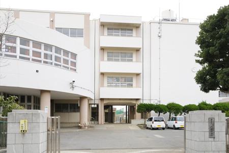 Junior high school. Mutsuura until junior high school 500m