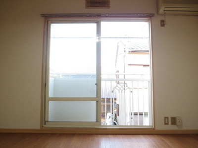 Living and room. Room 2