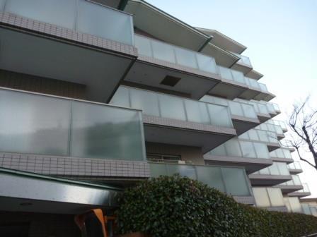 Local appearance photo. Local (10 May 2013) Shooting