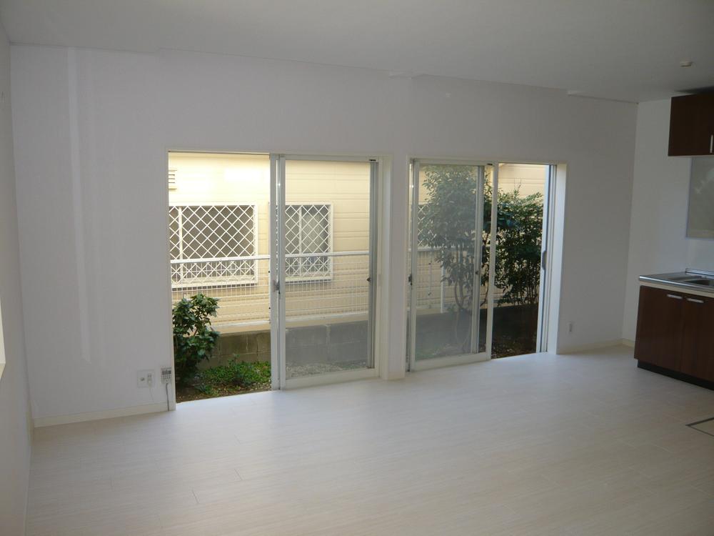Living. Spacious living room was placed a large window, It has become a very bright living room.
