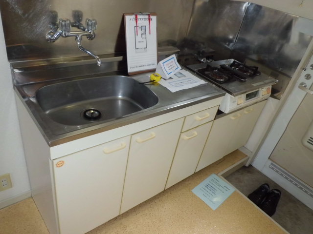 Kitchen. It is a popular gas stove corresponding kitchen (* ^^) v