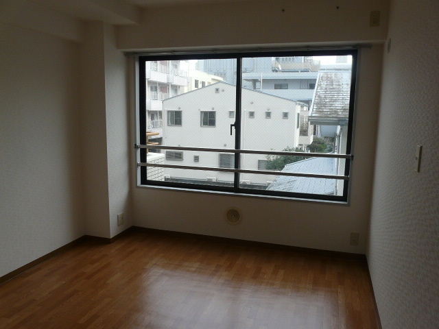 Other room space. Per day is good and feels good