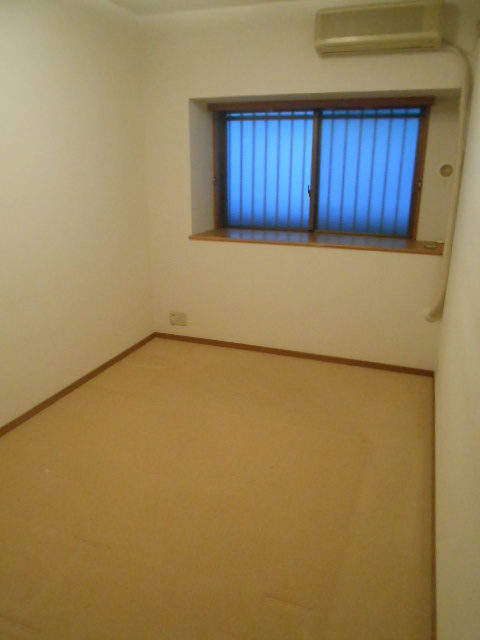 Other room space. Calm down, Bedroom