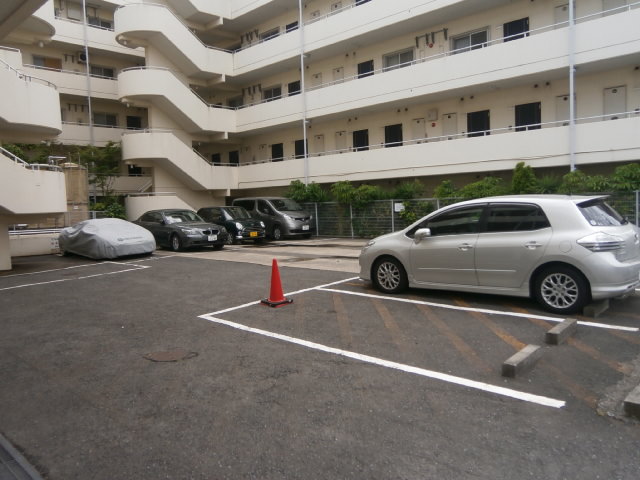 Parking lot