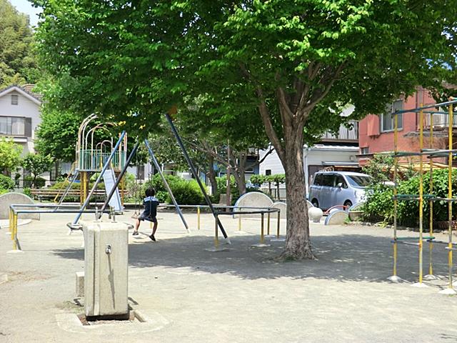 park. Igasan children overjoyed near 330m park to the park