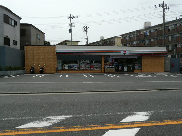Convenience store. Seven-Eleven Yokosuka Oppamahon the town store (convenience store) to 240m