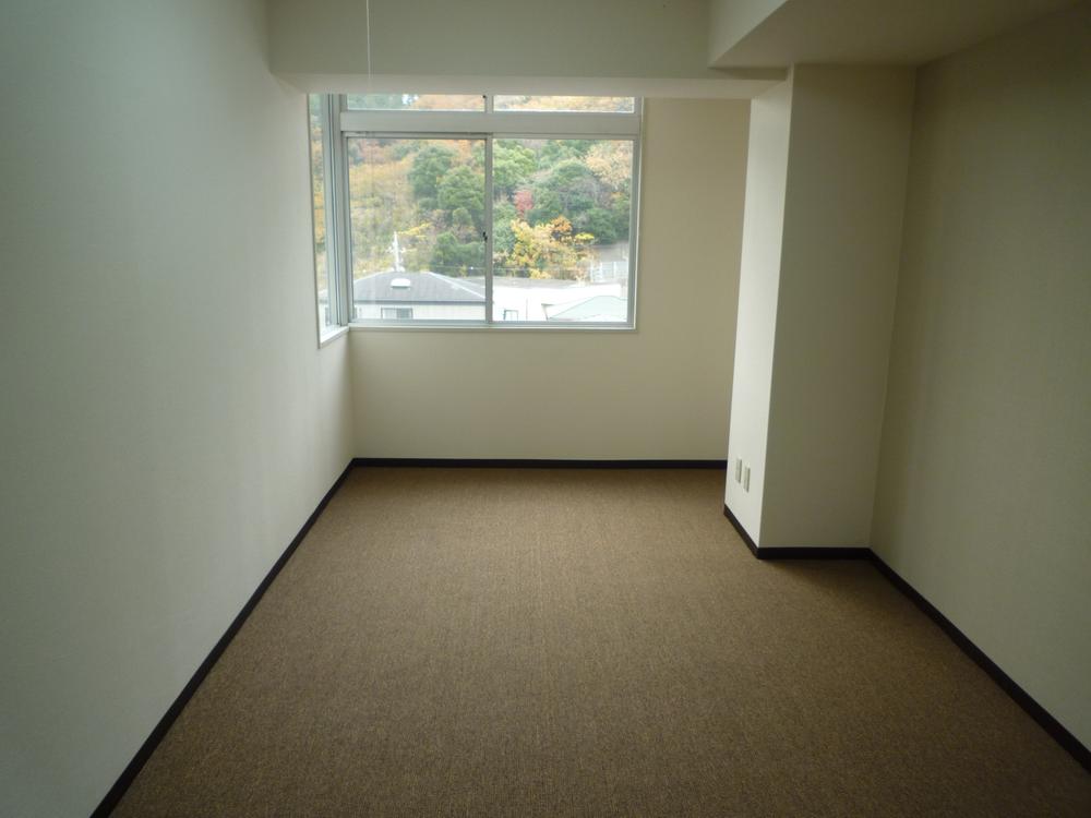 Non-living room. It is very bright rooms