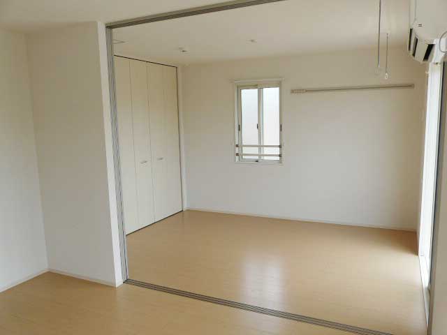 Other room space. 6 tatami of Western-style (* ^ _ ^ *)