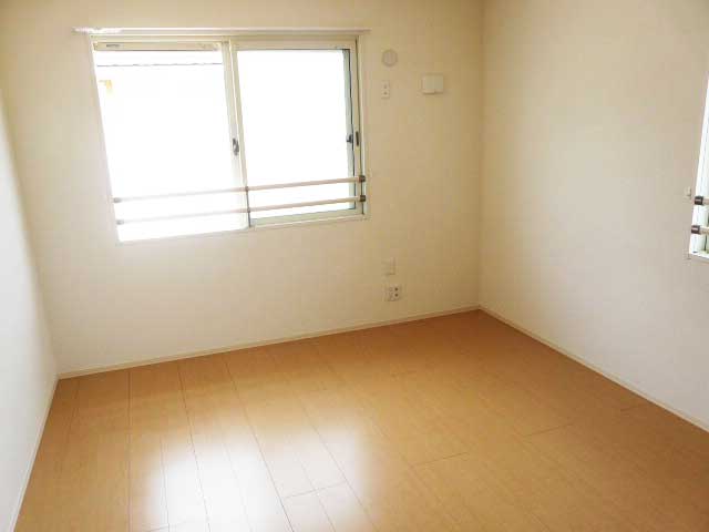 Other room space. 7 is a mat of Western-style. Window are two there is bright (* ^ _ ^ *)