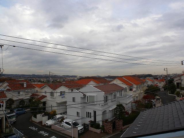View photos from the dwelling unit. View from the site (December 2013) Shooting