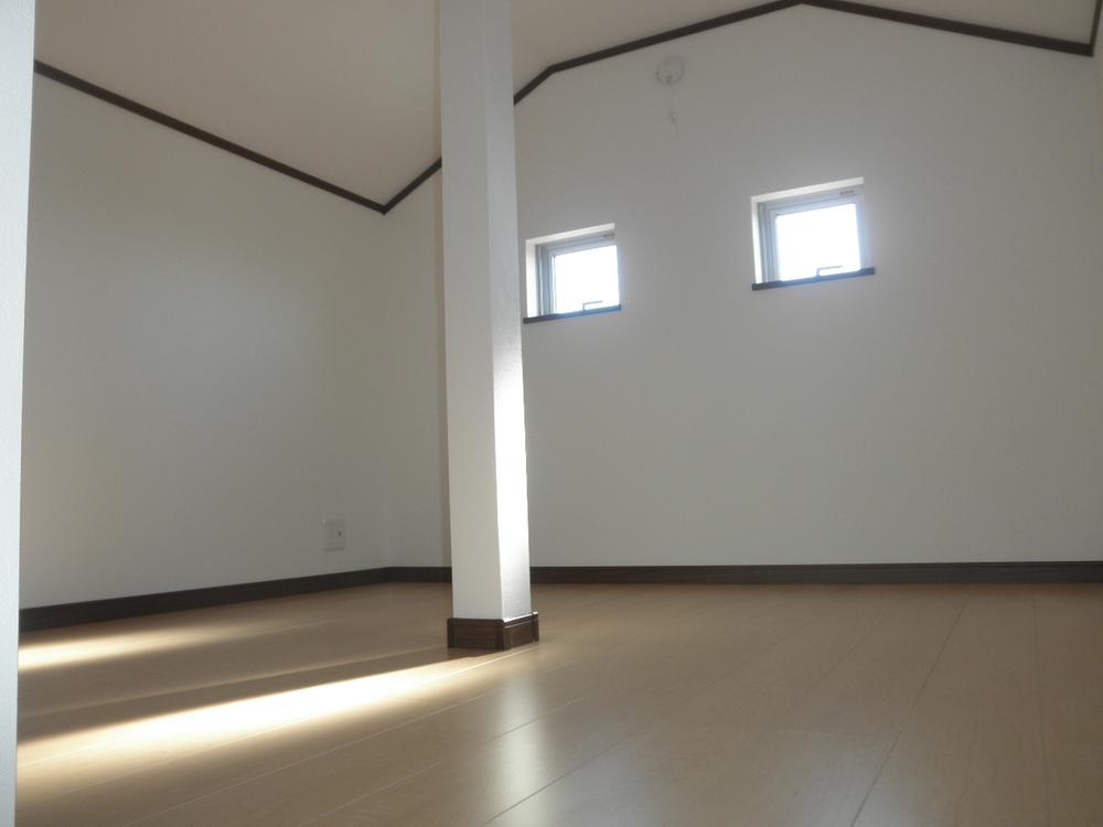 Receipt. Small window with, 5.5 Pledge of attic storage (December 12, 2013) Shooting