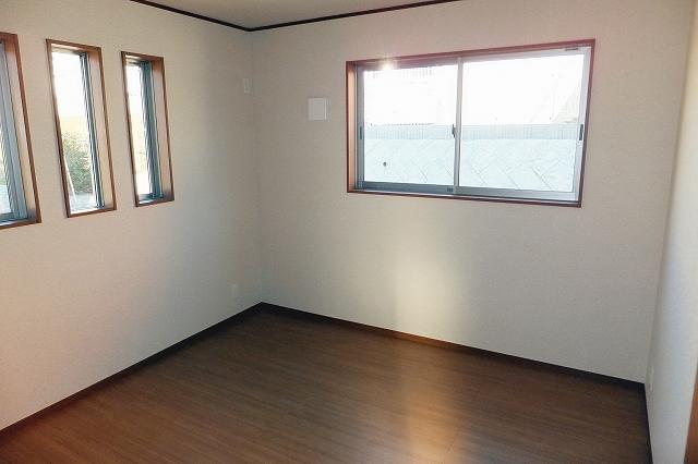 Non-living room. 1 Building Indoor (November 22, 2013) Shooting