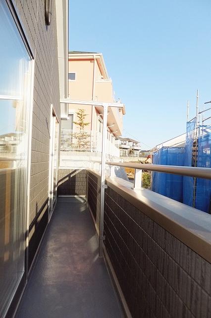 Balcony. 1 Building (November 22, 2013) Shooting