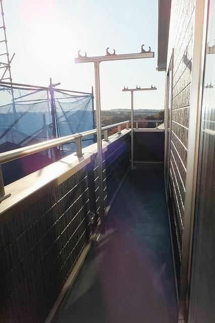 Balcony. 1 Building Indoor (November 22, 2013) Shooting