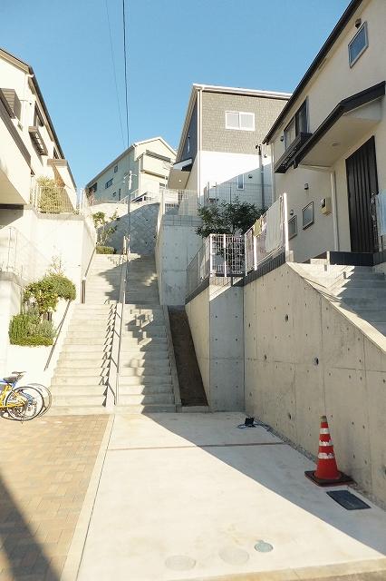 Local appearance photo. 1 Building Local (November 22, 2013) Shooting