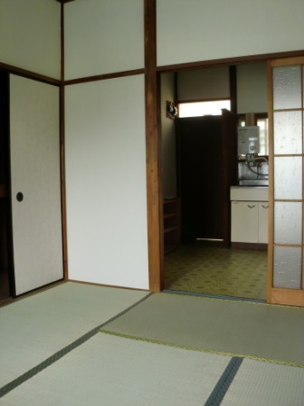 Living and room. Japanese-style room 6 quires