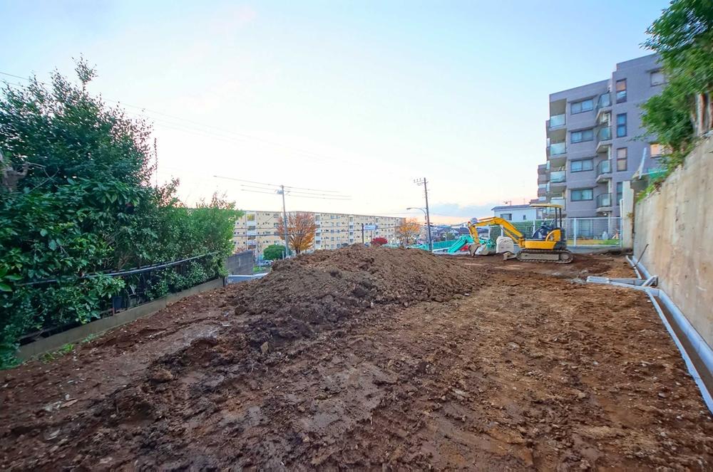 View photos from the dwelling unit. View from the site (November 2013) Shooting, It is the location that is a sense of open.