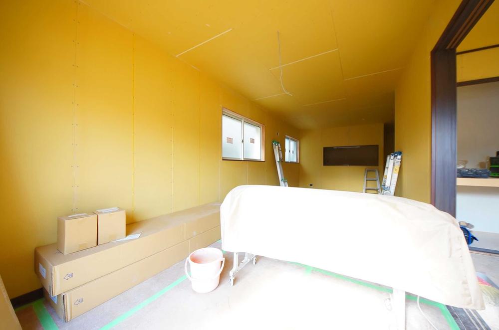 Living. Indoor (11 May 2013) Shooting, Is LDK19.5 Pledge of face-to-face kitchen.