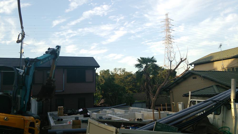 Local appearance photo. Car space 2 cars! Storage rich newly built single-family! Local (09 May 2013) Shooting