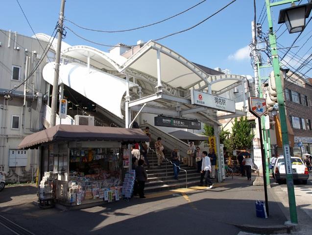 station. Kikuna 700m to the Train Station