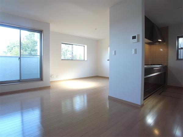 Living. Living 2013 / 10 shooting