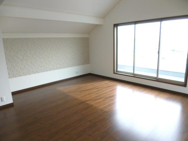 Living. Building 2 living (November 2013) Shooting