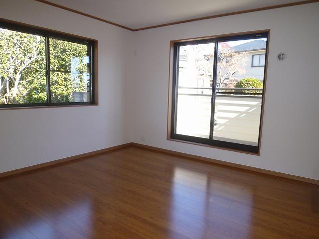 Non-living room. Indoor (January 29, 2013) Shooting