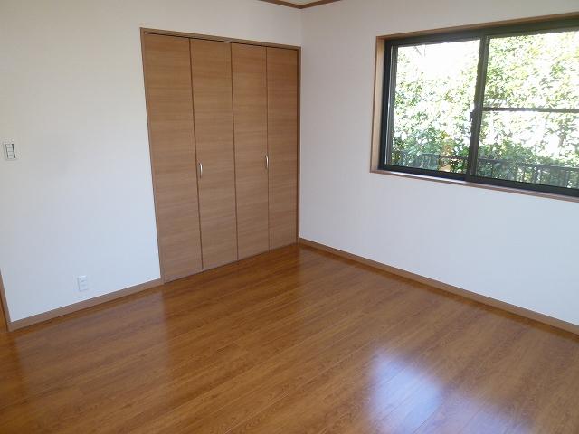 Non-living room. Indoor (January 29, 2013) Shooting