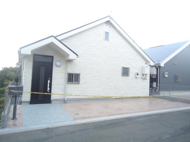 Local appearance photo