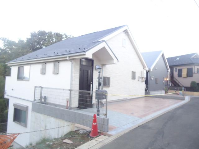 Local appearance photo