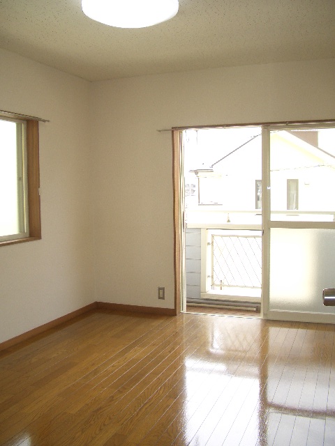 Other room space. East side Western-style ・ Sunny