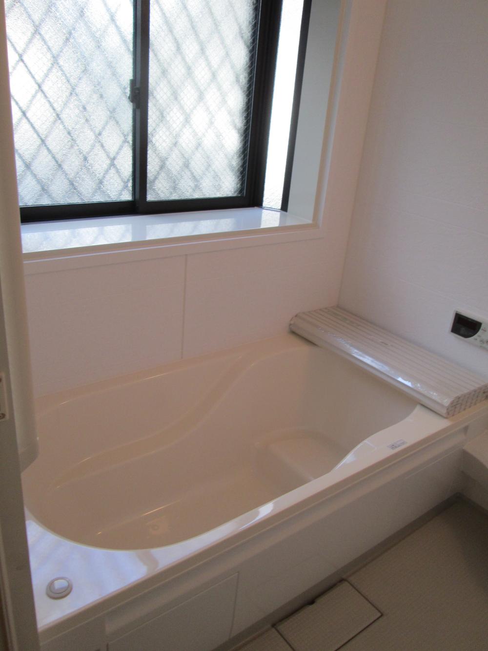 Bathroom. Indoor (11 May 2013) Shooting