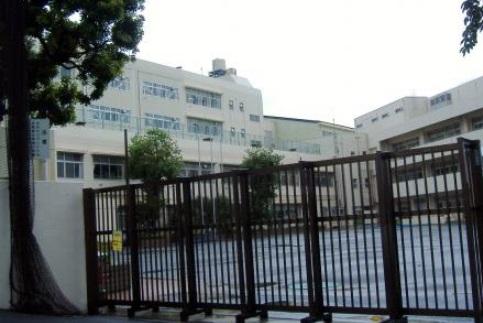 Primary school. Yagami 800m up to elementary school