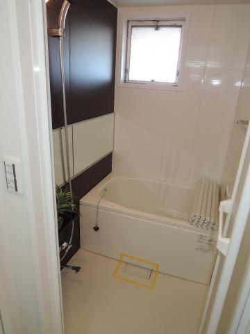 Bathroom. Bright bathroom ventilation with a window is also easy to!