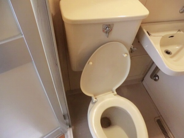 Toilet