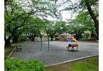 park. Tsunashimanishi 1360m until the 6-chome park