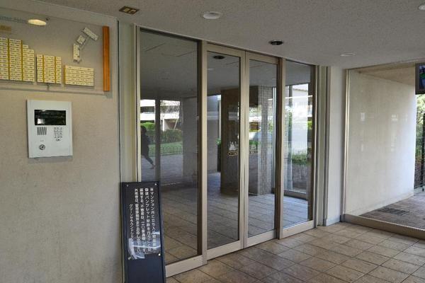 Entrance. Entrance is.