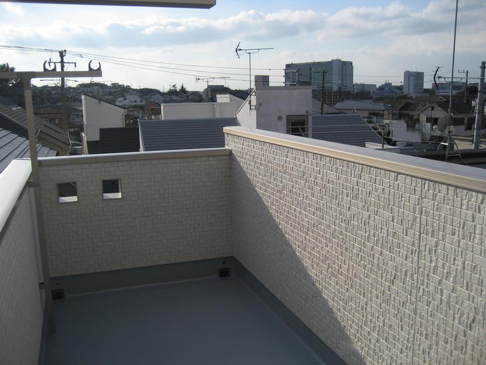 Balcony. Local (11 May 2013) Shooting