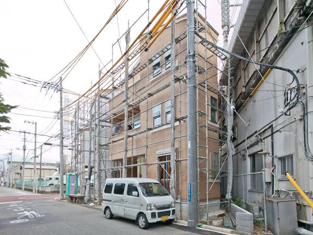 Local appearance photo. 2013 October 17 shooting C Building