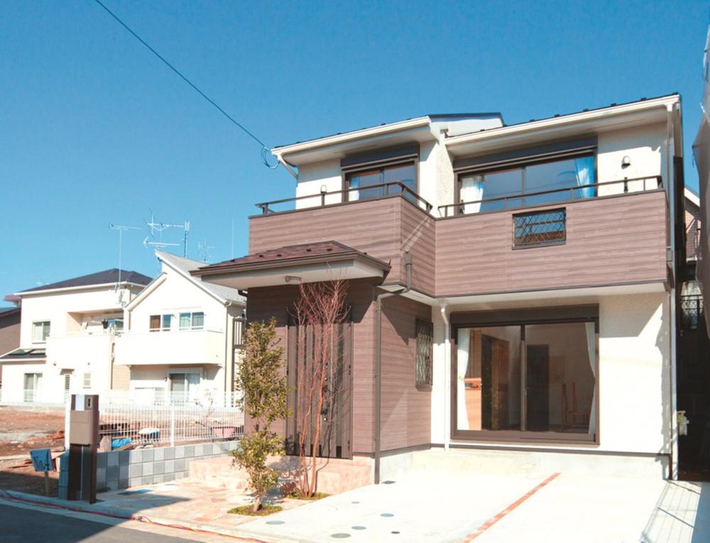 Local appearance photo. Local sneak preview held in front road 5.5m, Living environment with a spacious room with all sections 100 sq m or more ※ When was the partition of before construction work can be color selection, etc., please consult.