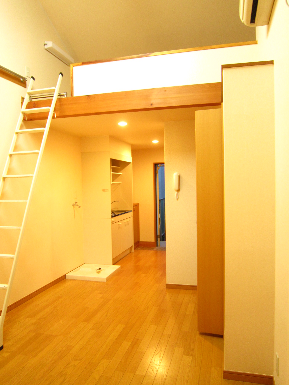 Living and room