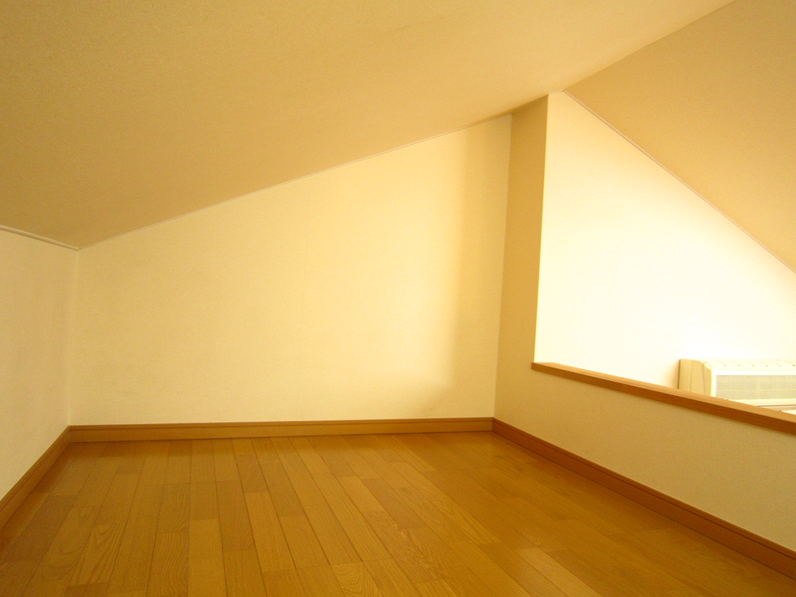 Other room space. loft