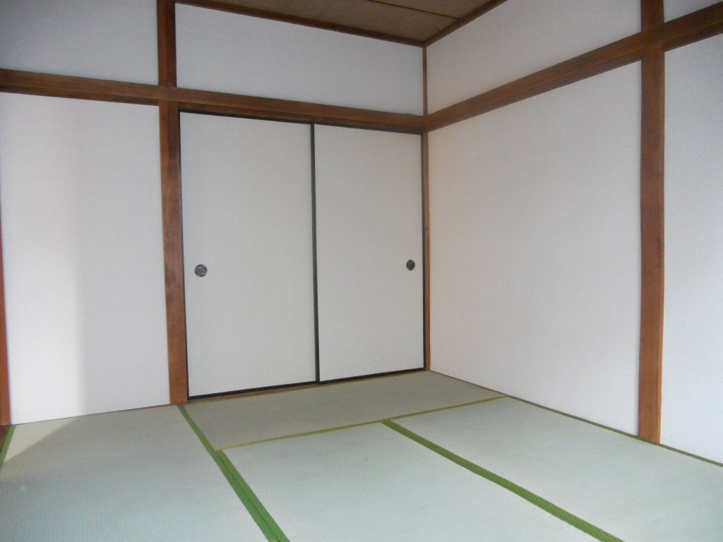 Other room space. 2F Japanese-style room