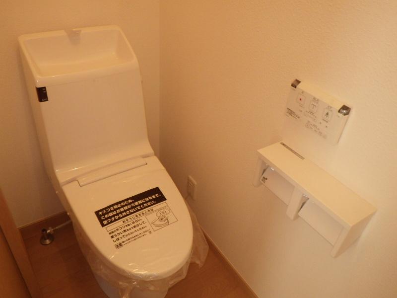 Toilet. Toilet 12th term No. 2