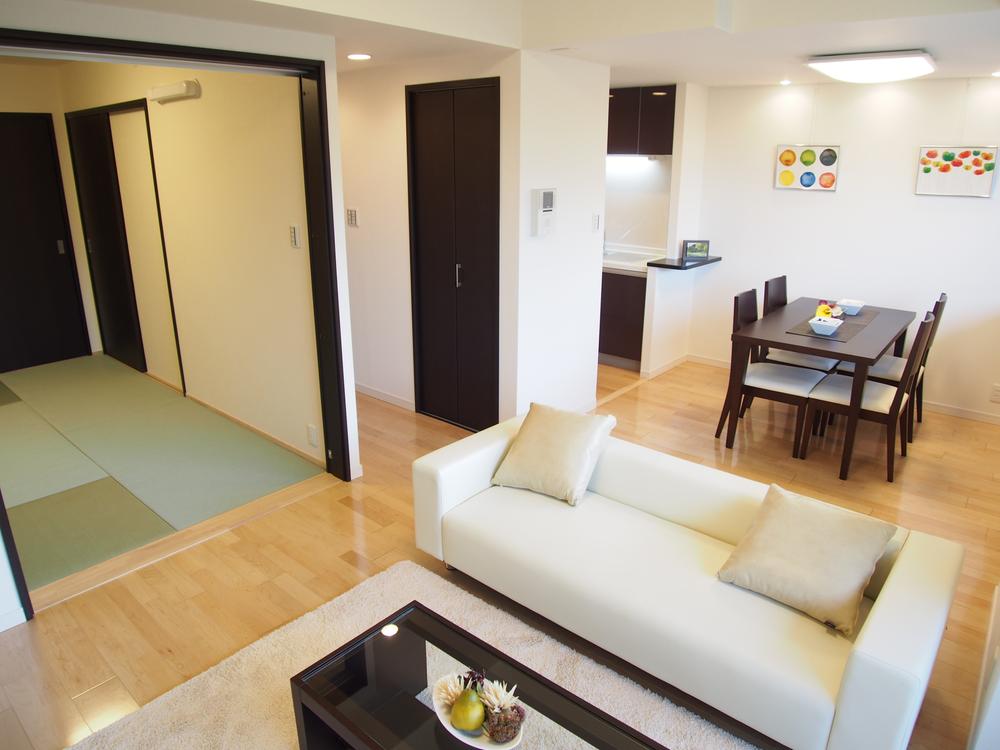 Living. Indoor (12 May 2013) Shooting