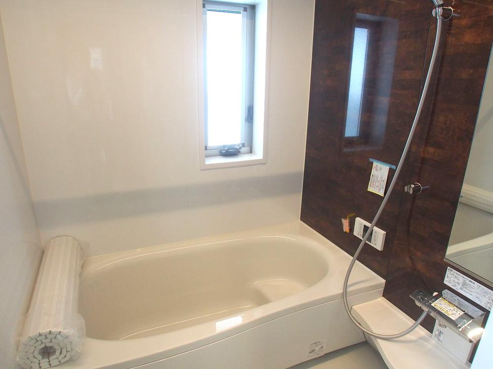 Bathroom. Building 2 bathroom (12 May 2013) Shooting